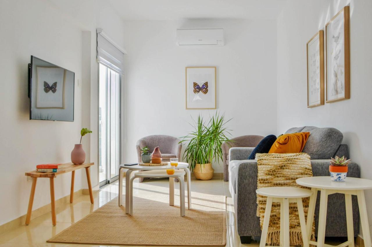 Phaedrus Living: Seaside Luxury Flat Lighthouse 67 Apartment Paphos Ngoại thất bức ảnh
