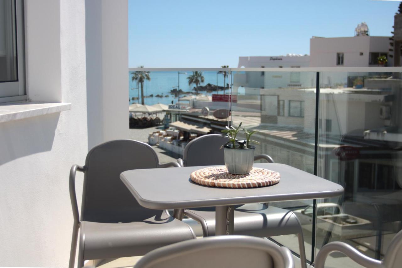 Phaedrus Living: Seaside Luxury Flat Lighthouse 67 Apartment Paphos Ngoại thất bức ảnh